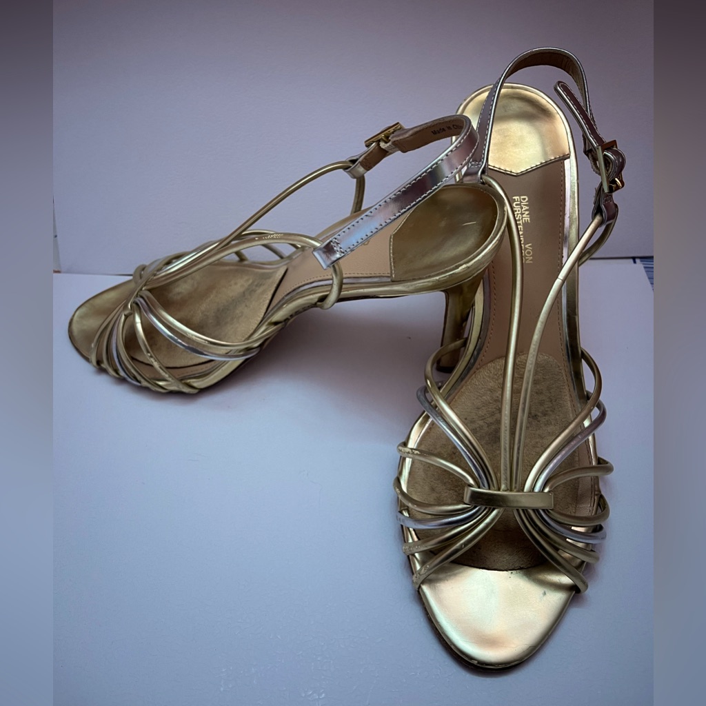 Well Loved Authentic Dvf Pumps With Tons Of Life Left In Them
